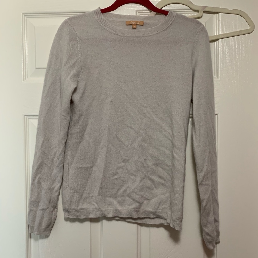 100% cashmere sweater